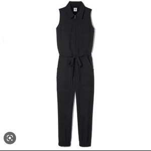 Caper jumpsuit in black cabi style number 5944